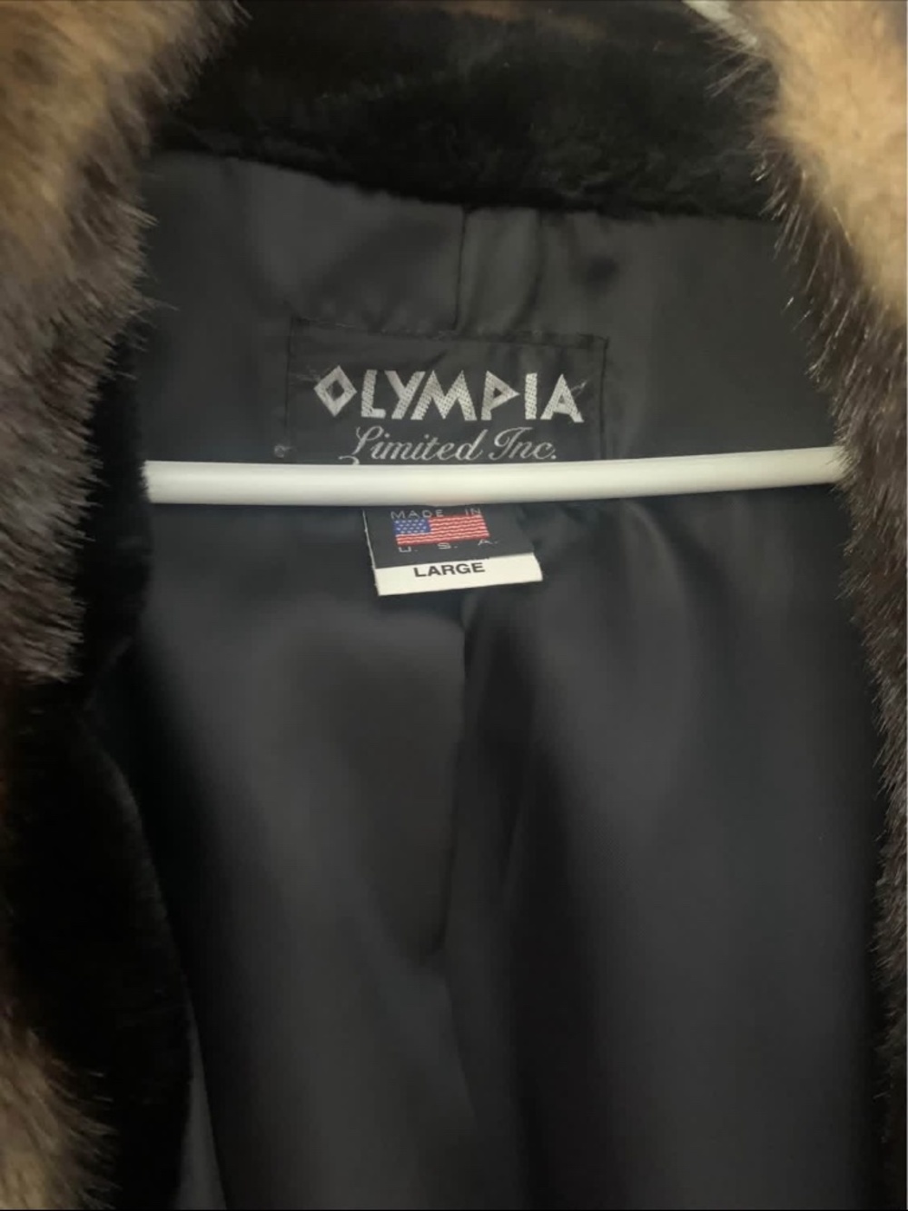 Faux Fur - Picture 4 of 4